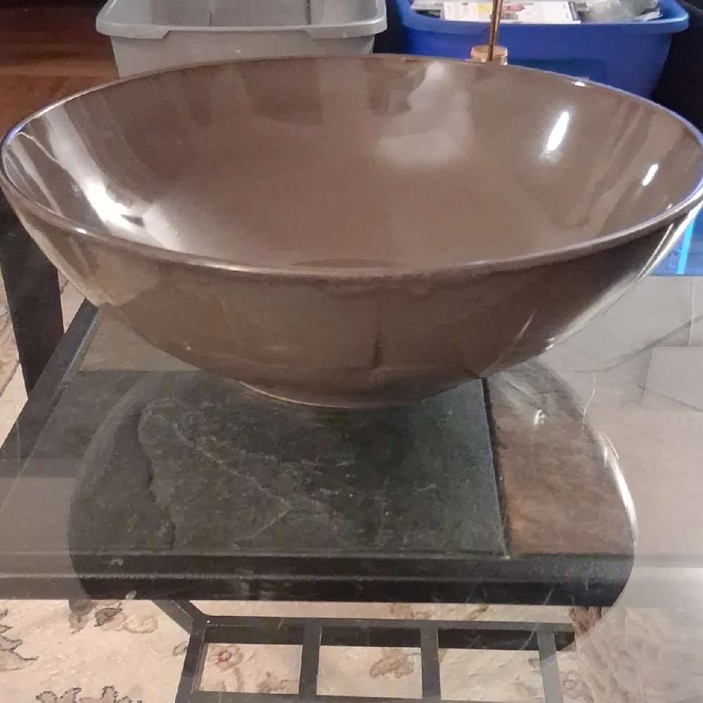 PIER 1 BOWL